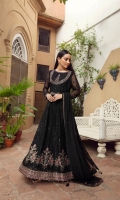 alizeh-shahtaj-festive-2021-52