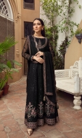 alizeh-shahtaj-festive-2021-53