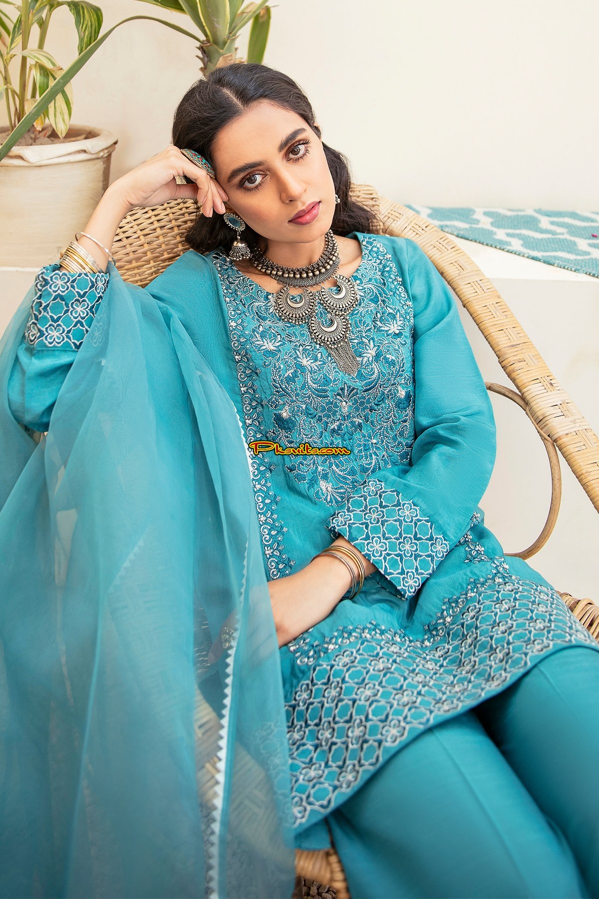 Nureh Eid Mubarak Eid Pret Collection 2021 | Pakistani Latest Fashion ...